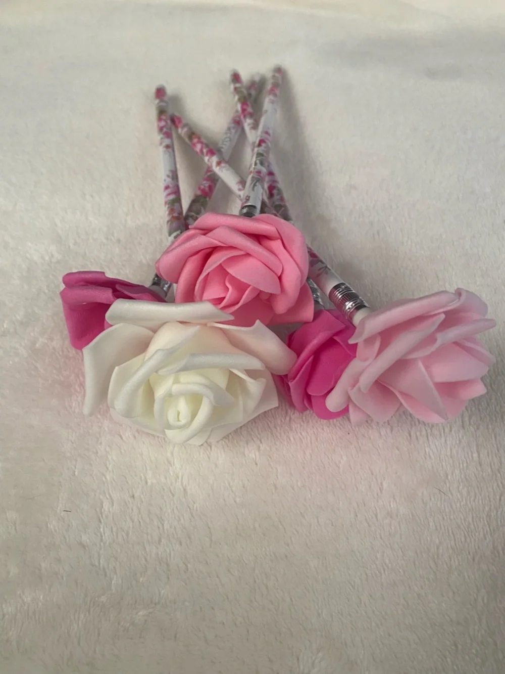 Floral Pink Pencil Set